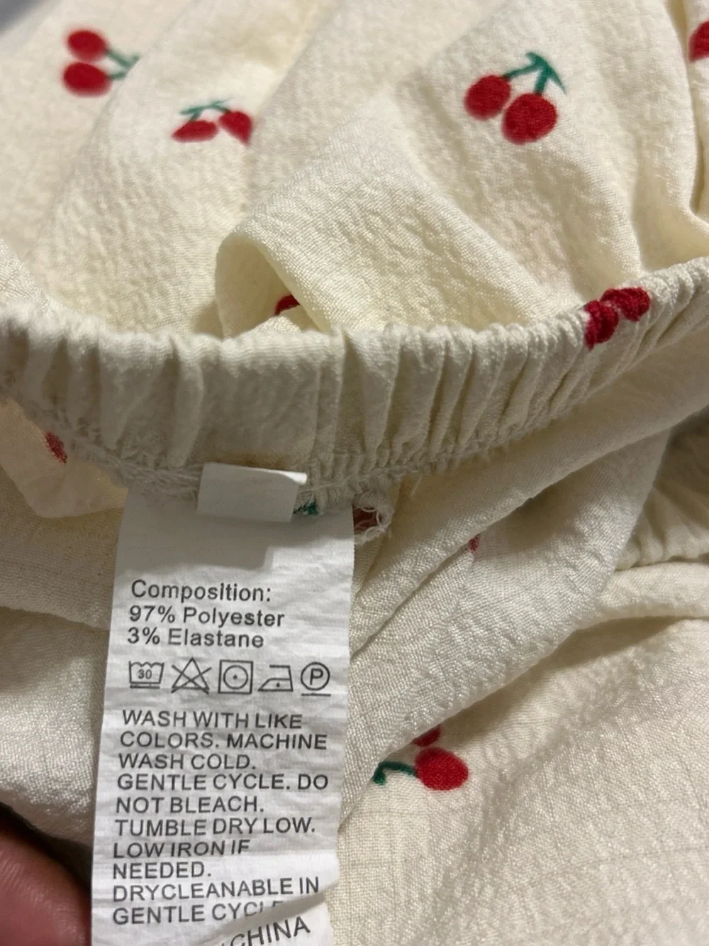 Women’s Cherry Print Pajama Set Textured Button Front Lounge Sleepwear Size Sm